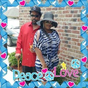 Meet your Posher, Maxine